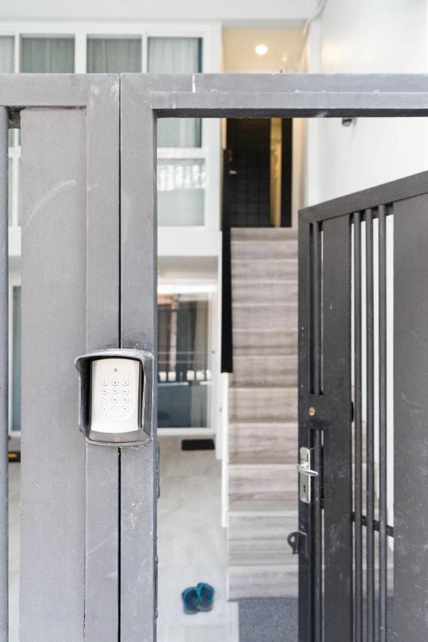 Cozy Studio 1 In Sathorn, Bts Saint Louis Banguecoque Exterior foto
